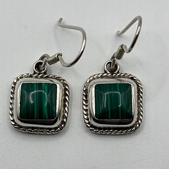 TAXCO TJ-64 MALACHITE AND STERLING SILVER DANGLE EARRINGS - Picture 1 of 6